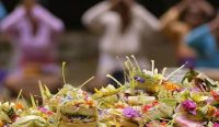 Foto: Banten sarana upakara umat Hindu Bali. (Dok/PHDI)