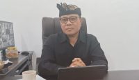 Foto: Rektor Universitas PGRI Mahadewa Indonesia (UPMI), Prof I Made Suarta M.Hum. (Dewa Fathur/wacanabali.com)
