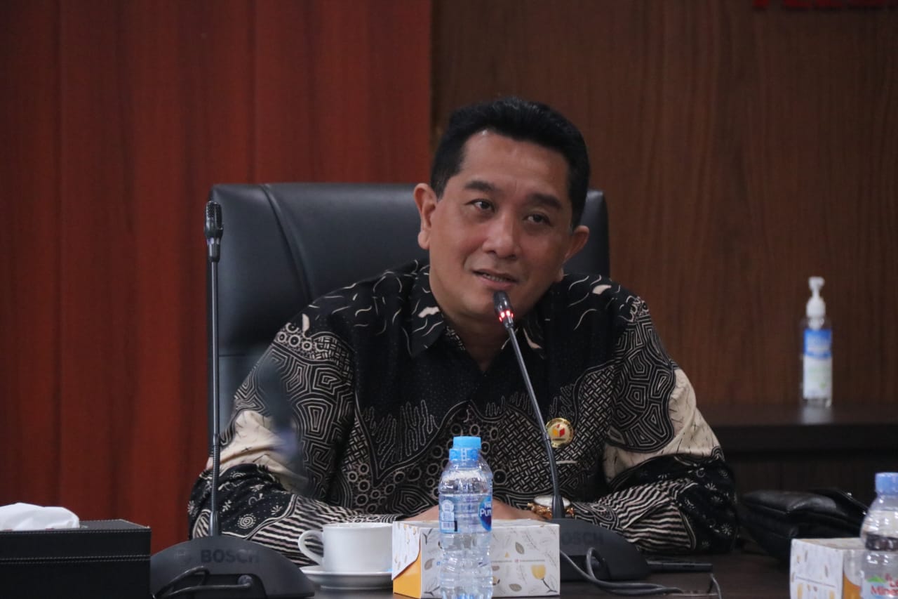 Foto: Ketua Bawaslu Bali, I Putu Agus Tirta Suguna. Agus/wacanabali.com