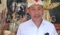 Foto: Ketua KPU Badung saat diwawancarai, pada Rabu (27/12/23), Sumber: Yulius Nipu/wacanabali.com