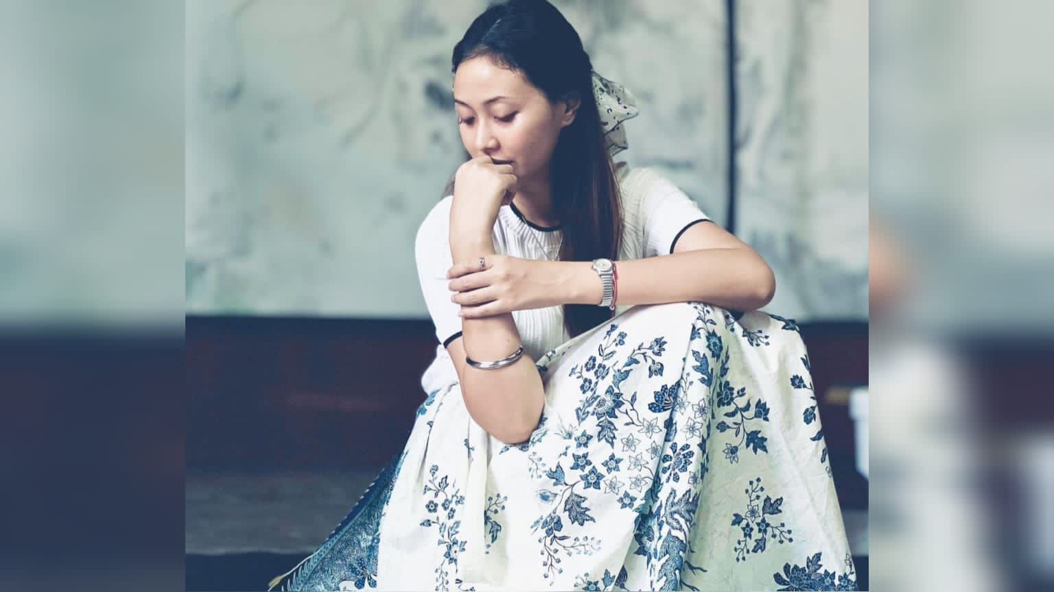 Foto: Seniman Bali, Ni Made Sri Yogi Lestari. Sumber: dok/IG @shriyogilestari.