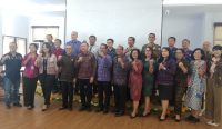 Foto: Kadis Pariwisata Provinsi Bali, Tjok Bagus Pemayun bersama perwakilan Dinas Pariwisata kabupaten/kota se-Bali beserta Asosiasi Hotel, Villa maupun pariwisata se-Bali dan juga pihak Telkomsel wilayah Bali.