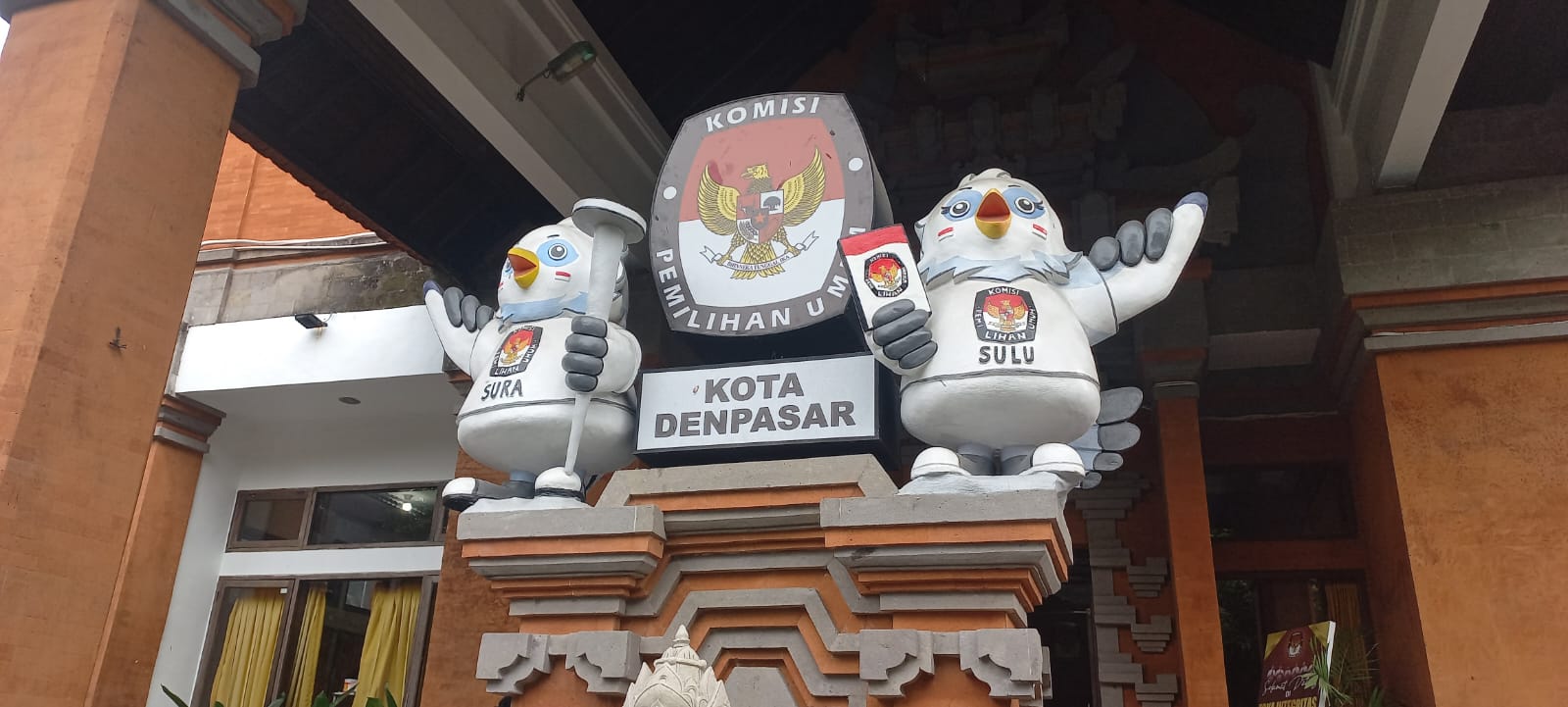 Foto: Kantor KPU Kota Denpasar. Sumber: Komang Ari/Wacanabali.com