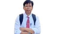 Foto: Rektor Universitas Dhyana Pura, Prof Dr I Gusti Bagus Rai Utama, SE, MMA, MA. Sumber: dok/wacanabali.com