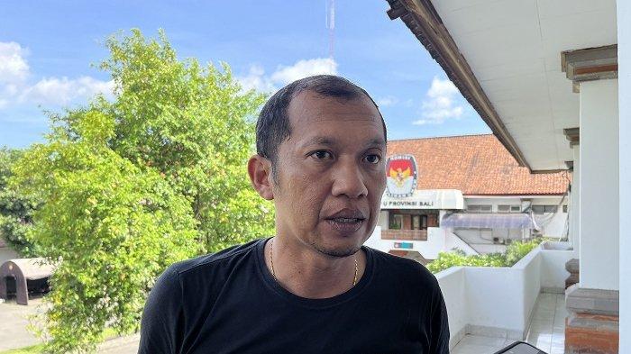 Foto: Komisioner KPU Provinsi Bali I Gede John Dermawan. Sumber: Yulius N/wacanabali.com