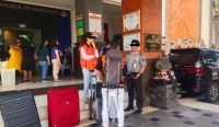 Foto: Sepasang kekasih WNA yang diamankan imigrasi. Sumber: dok imigrasi Ngurah Rai.