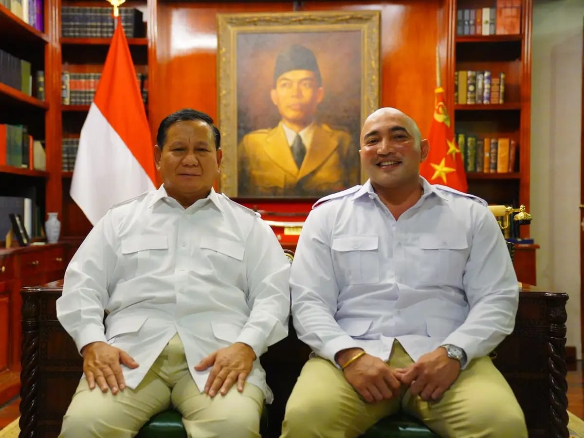 Foto: Ketua Umum Gerindra, Prabowo Subianto dan Ketua DPD Gerindra Bali, Made Muliawan Arya. Sumber: Dok pribadi/De Gadjah.