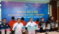 Foto: Konferensi Pers BNNP Bali pengungkapan kasus narkoba jaringan Thailand-Bali. Sumber: Yulius N/wacanabali.com