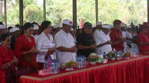 Kampanye calon Gubernur dan Wakil Gunernur Bali, Nomor Utut 2 Koster - Giri di GOR Besi Mejajar, Kubutambahan Buleleng, Selasa (1/10/24). Sumber: dok/tim