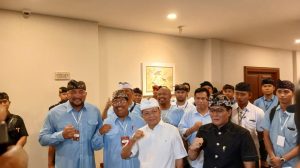 Foto: paslon nomor urut 1, Mulia-PAS dan paslon nomor urut 2, Koster-Giri. Sumber: Yulius N/wacanabali.com