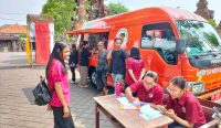 Foto: pemkot Denpasar gelar pelayanan perizinan di kawasan pasar burung Satria, Desa Dangin Puri Kauh. Sumber: Ist