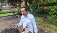 Foto: Kadispar Bali saat Ditemui Awak Media di Kompleks Jaya Sabha Denpasar, Rabu (11/12/24). Sumber: Komang Ari/Wacana Bali.