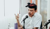 Foto: Sekretaris Daerah (Sekda) Provinsi Bali, Dewa Made Indra. Sumber: Humas Pemprov Bali.