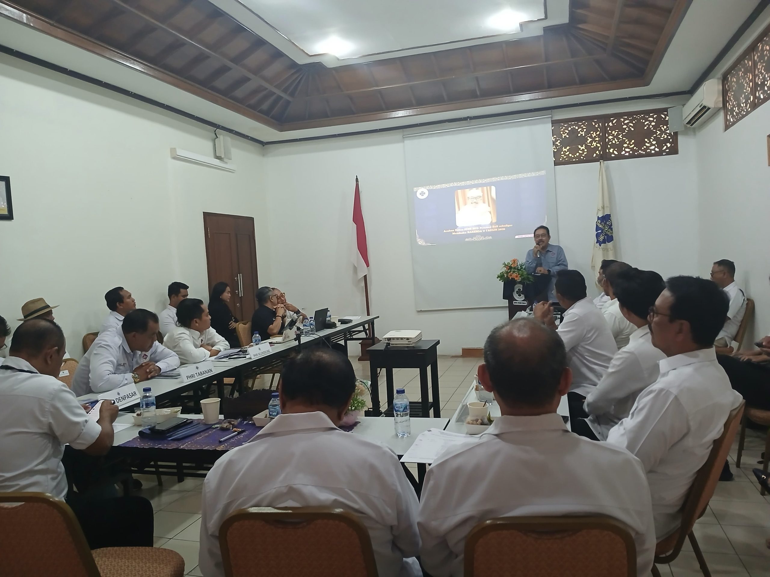 Foto: PHRI Bali saat melaksanakan rapat kerja daerah (rakerda). Sumber: Yulius N/wacanabali.com