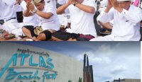 Foto: Kepala Humas Atlas Beach Club bersama sejumlah karyawan saat Upacara Piduka di Pura Desa Lan Puseh Desa Adat Berawa, Banjar Berawa Tibubebeng. Sumber: Ist.