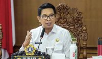 Bupati Wayan Adi Arnawa didampingi Wabup Bagus Alit Sucipta memimpin Rakor penjabaran visi-misi dan program Bupati dan Wakil Bupati Badung, di ruang Kriya Gosana, Puspem Badung, Rabu (19/3).