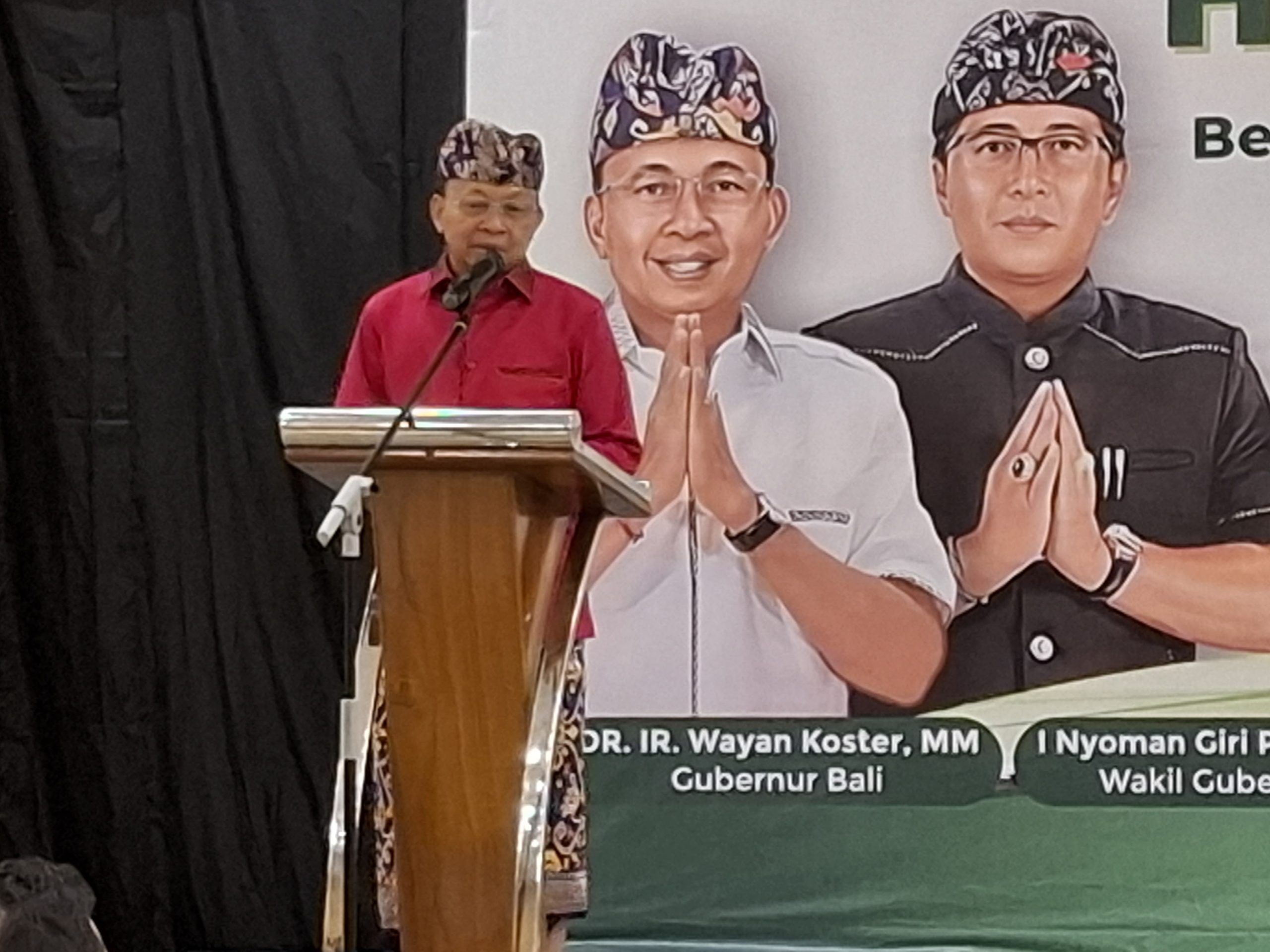 Foto: Gubernur Bali Wayan Koster saat menghadiri acara Halal Bihalal MUI Bali, di Harris Hotel. Sumber: Yulius N/wacanabali.com