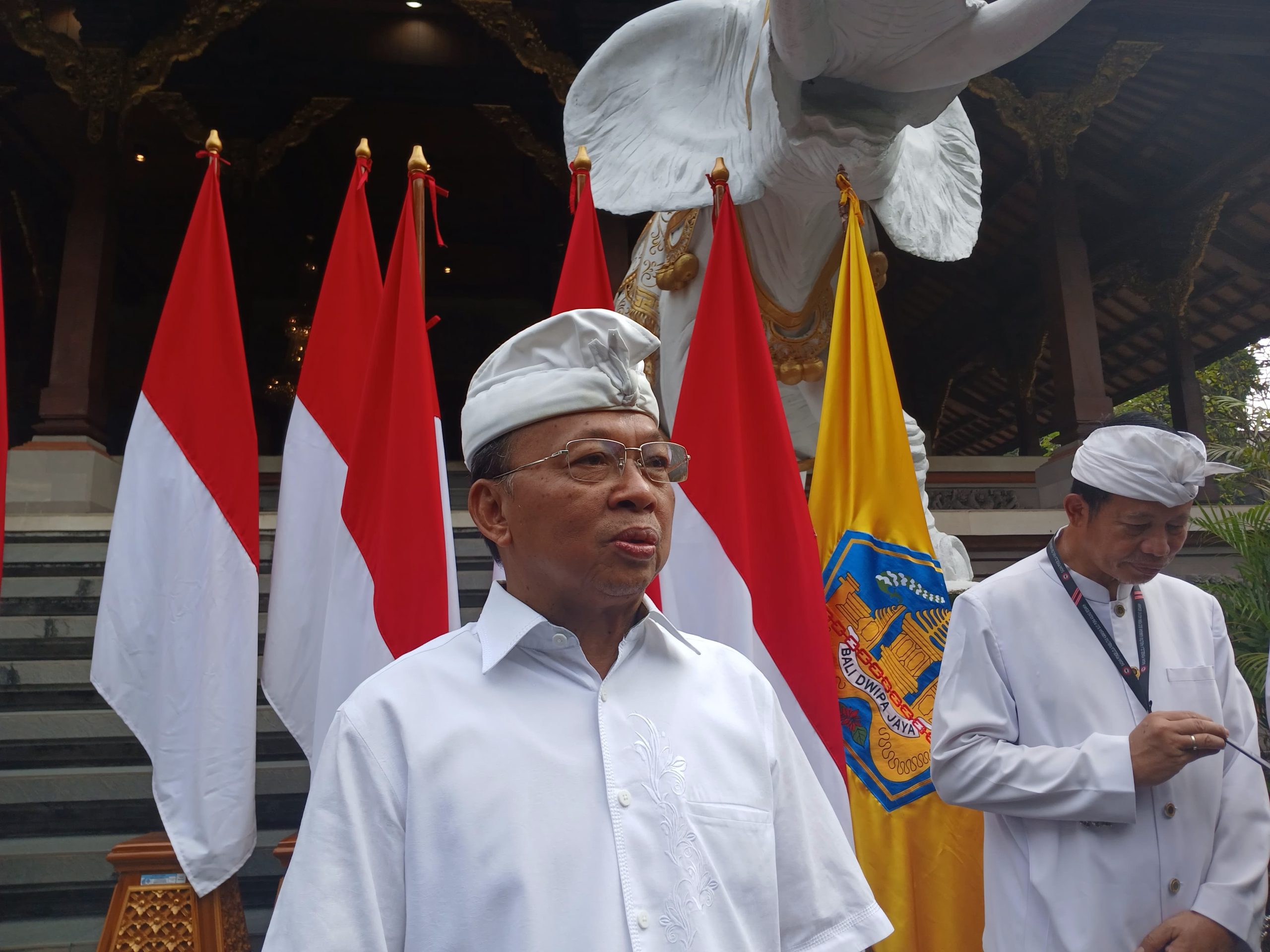 Foto: Gubernur Bali Wayan Koster. Sumber: Yulius N/wacanabali.com