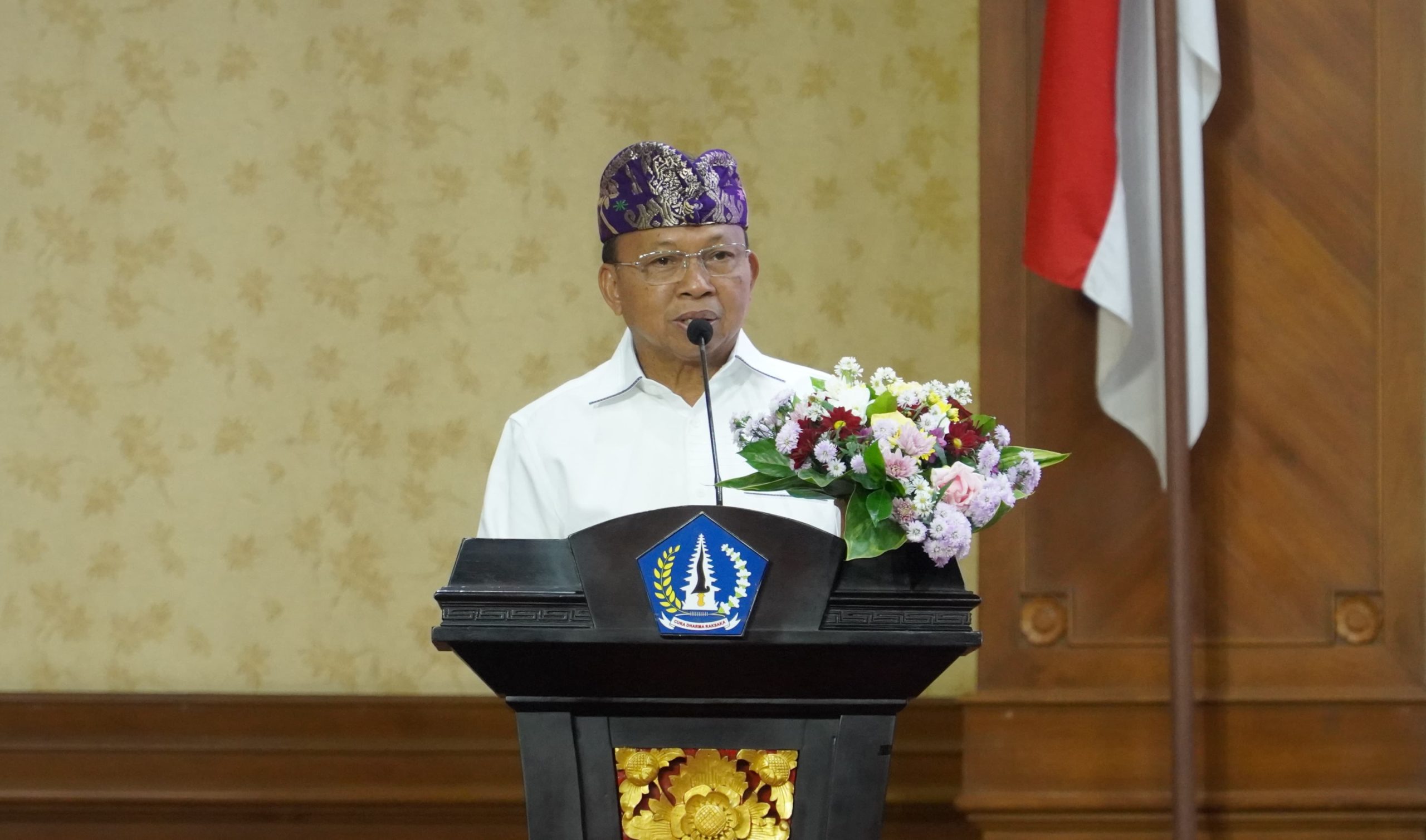 Gubernur Bali Wayan Koster saat menghadiri peresmian Bale Paruman Adhyaksa dan Bale Restorative Justice se-Kabupaten Badung, di Gedung Kerta Gosana, Kantor Bupti Badung, Kamis (8/5/25). Foto: tim/wacanabali.com