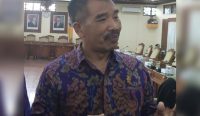 Foto: Ketua Komisi 1 DPRD Provinsi Bali I Nyoman Budiutama (Kanan). Sumber: Komang Ari/Wacana Bali.