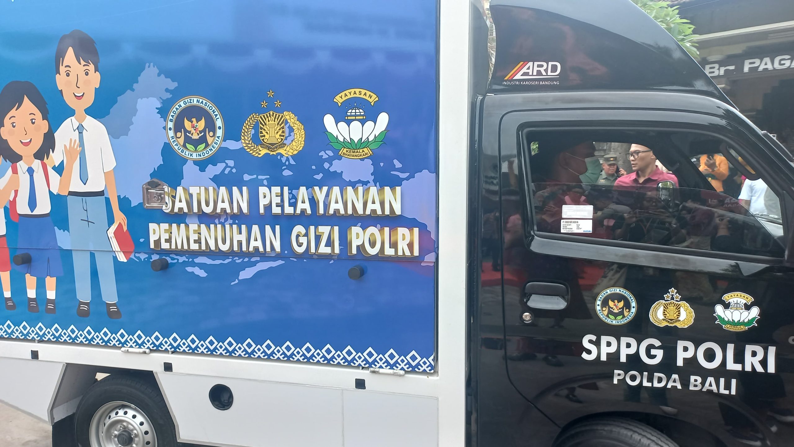Perdana, SPPG Polda Bali Bagikan 771 Porsi Makan Bergizi Gratis di Denpasar