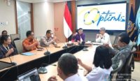 Foto: Bupati Satria serta Wabup Tjokorda Surya, Sekda Anak Agung Lesmana, serta jajaran OPD saat safari kerja ke sejumlah kementerian strategis di Jakarta, Kamis (8/5/2025).