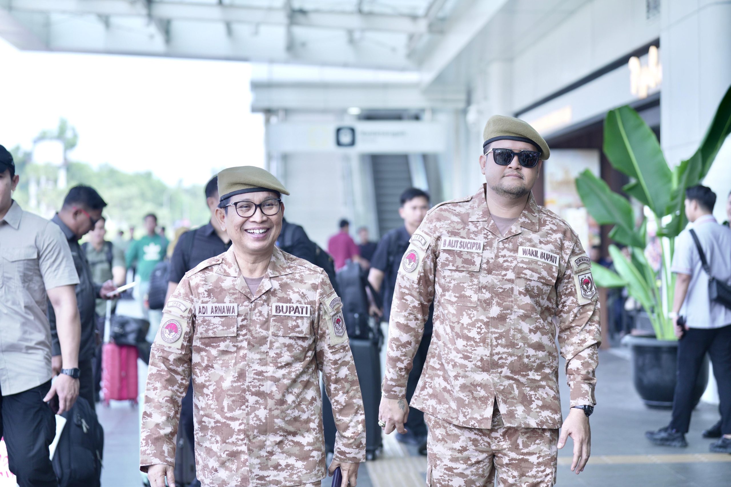 Bupati Badung I Wayan Adi Arnawa bersama Wakil Bupati Badung Bagus Alit Sucipta mengikuti kegiatan Retreat Kepala Daerah Gelombang II di Kampus Institut Pemerintahan Dalam Negeri (IPDN), Jatinangor, Jawa Barat.