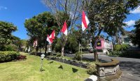 Foto: Pemasangan Bendera Merah Putih menjelang HUT RI ke-80. Sumber: Istimewa.