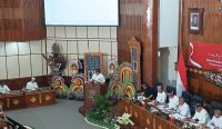 Foto: Sidang paripurna DPRD Bali ke-34 dan ke-35, di Kantor Gubernur Bali. Sumber: Yulius N/wacanabali.com