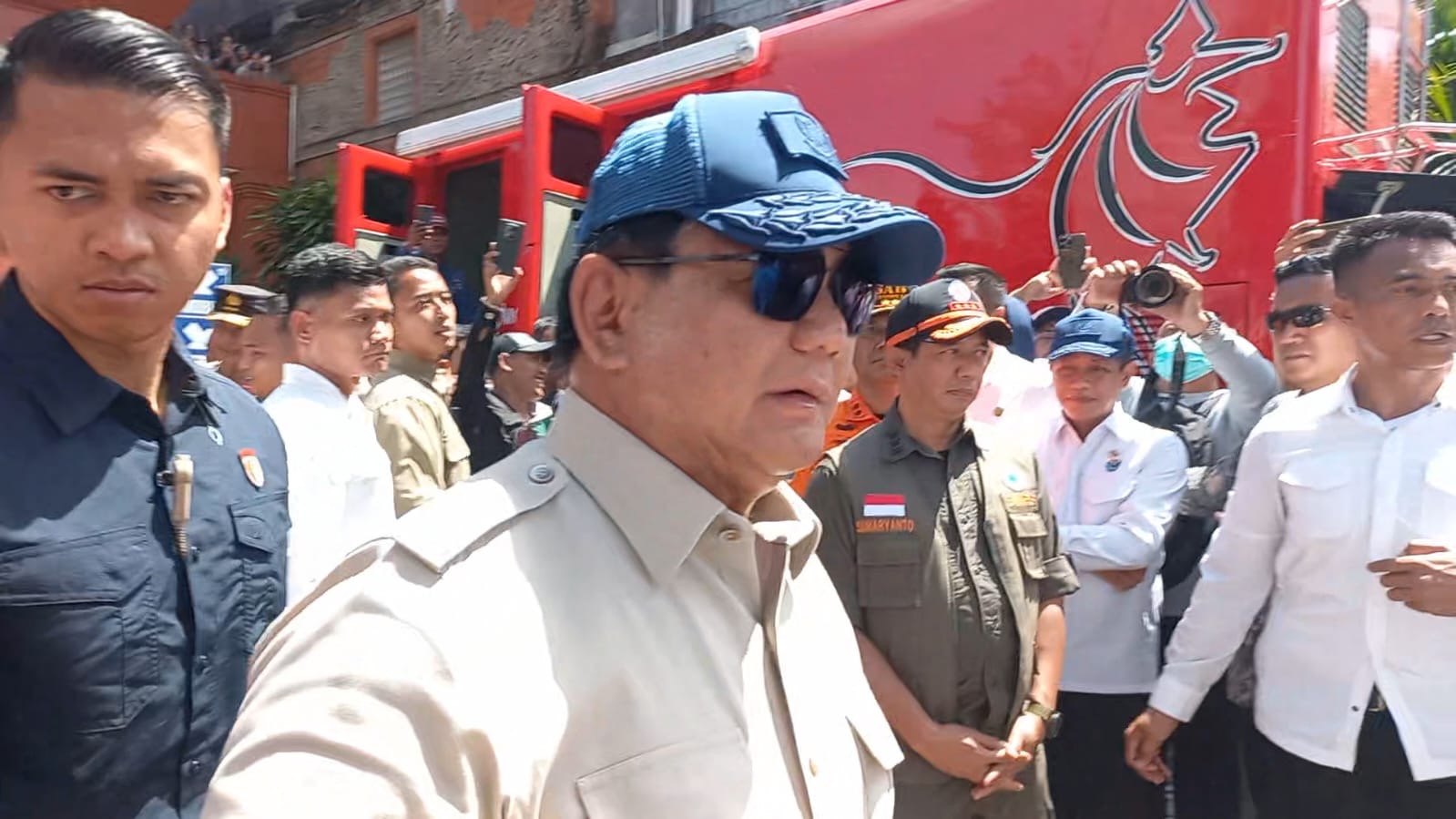 Foto: Presiden RI Prabowo Subianto mengunjungi kawasan Jalan Gadjah Mada, Denpasar, Sabtu (13/9/25)