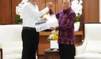 Foto: Gubernur Bali, Wayan Koster bersama Menteri PU, Dody Hanggodo. Sumber: Ist.