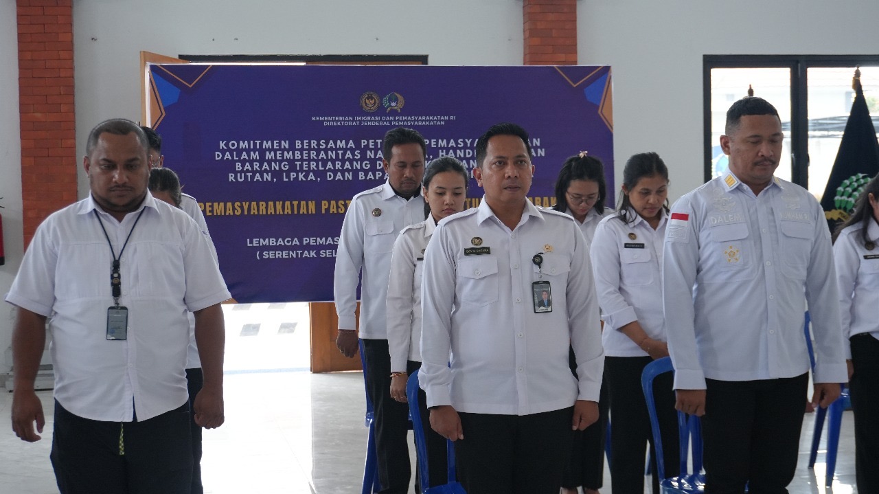 Foto: Petugas Lapas Kerobokan Teken Komitmen Berantas Barang Terlarang. Sumber: Ist.