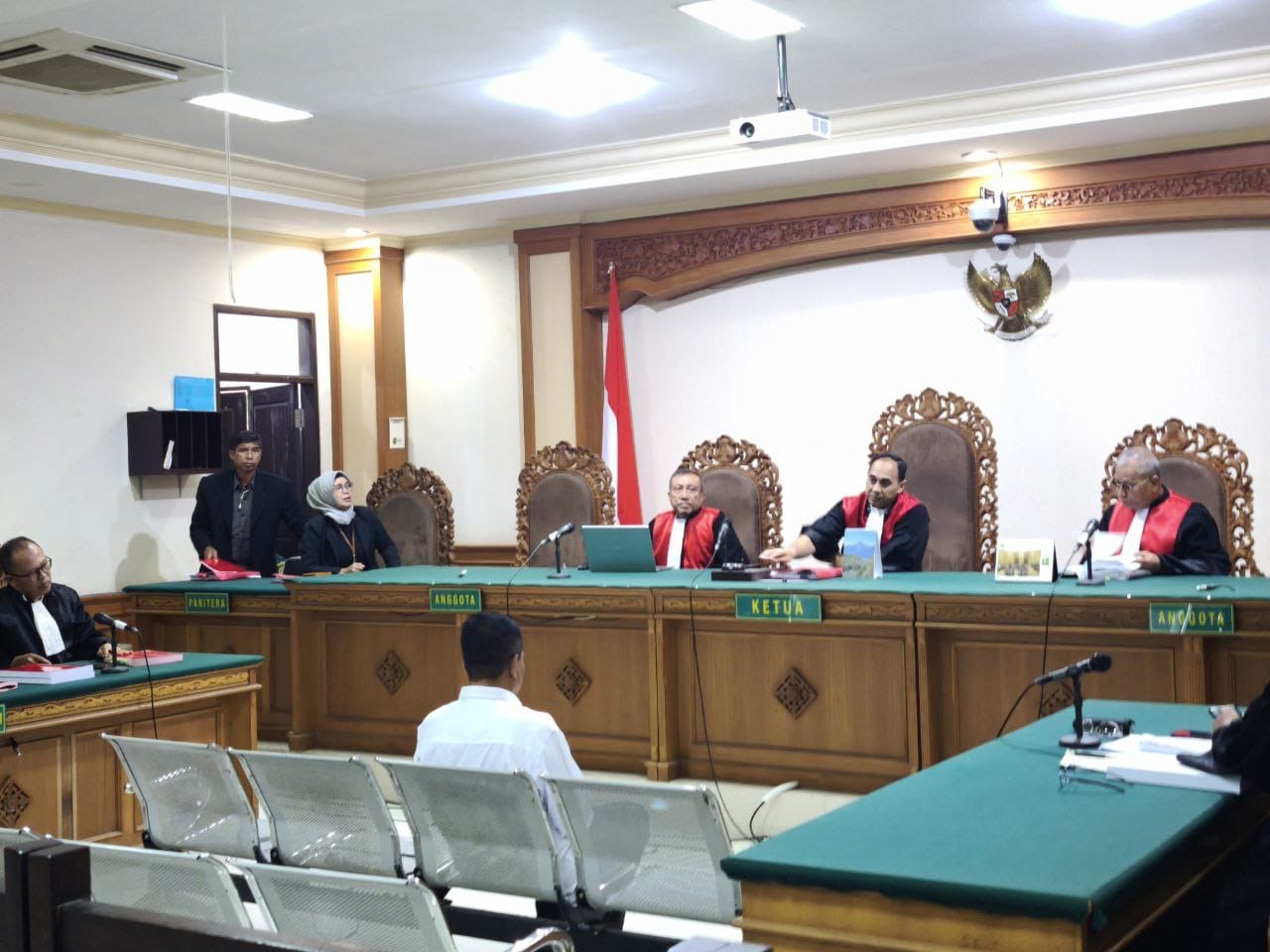 Foto: sidang perkara tindak pidana korupsi pembangunan rumah subsidi Buleleng. Sumber: Ist.