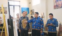 Foto: Kalapas Kelas IIA Kerobokan bersama Kepala BNN Kota Denpasar beserta jajarannya. Sumber: Ist.