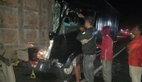 Kurang hati-hat, truk tabrak dua kendaraan didepannya di ruas Jalan Denpasar-Gilimanuk Melaya, Selasa (25/11/25) sumber wacanabali/dika