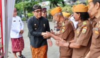 Foto: Wali Kota Denpasar I Gusti Ngurah Jaya Negara pada kegiatan Upacara Bendera peringatan Hari Pahlawan Tahun 2025 Kota Denpasar yang digelar di Lapangan Lumintang, Senin (10/11/25). Sumber: Istimewa.
