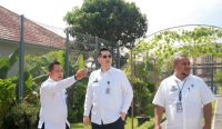Foto: Staf khusus Menteri bidang kelembagaan tinjau Lapas Kerobokan. Sumber: Ist.