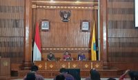 Foto: Sidang paripurna DPRD Bali. Sumber: Yulius N/wacanabali.com