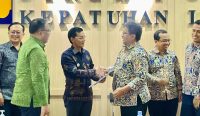 Bupati Klungkung I Made Satria melaksanakan audiensi dan penyerahan proposal penanganan abrasi pantai kepada jajaran Direktorat Jenderal Sumber Daya Air Kementerian Pekerjaan Umum di Jakarta, Rabu (18/2/2026).