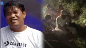 Pelaksanaan prosesi ngulapin almarhum Ketut Budiarta di lokasi kejadian ruas jalan Kubutambahan-Bulian (wacanabali/istimewa/gde)