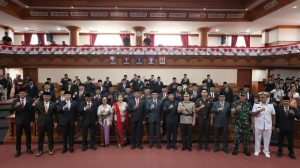 Foto: Rapat Paripurna Istimewa Peresmian Pengucapan Sumpah/Janji PAW Anggota DPRD Kota Denpasar di Ruang Sidang DPRD Kota Denpasar, Selasa (29/9). Sumber: ist