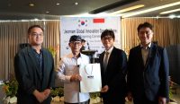 Foto: Bupati Klungkung I Made Satria menghadiri penandatanganan MoU uji coba proyek percontohan dan operasional kendaraan listrik di Kabupaten Klungkung, Rabu (30/9). Sumber: ist