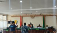 Sidang praperadilan dugaan pemalsuan surat mantan Kakanwil BPN Provinsi Bali I Made Daging agenda Duplik dari Polda Bali dan pemeriksaan saksi ahli di PN Denpasar, Jumat (9/10/2026). Sumber: Yulius N/wacanabali.com